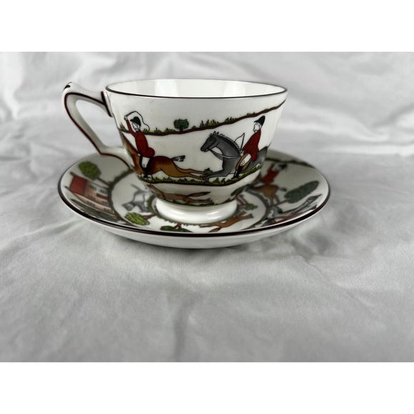 Hunting Scene Teacup Crown Staffordshire Tea Cup and Saucer Set Bone China 6 Pcs - Picture 6 of 9